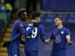 Chelseas Kai Havertz (M) bejubelt sein Tor zum 4:0 mit Cesar Azpilicueta (r). Foto: Matt Dunham/AP/dpa