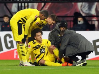 Axel Witsel musste verletzt ausgewechselt werden Axel Witsel musste verletzt ausgewechselt werden
