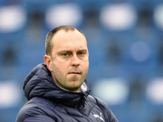Trainer Ole Werner trifft mit Holstein Kiel im DFB-Pokal auf den FC Bayern München. Foto: Swen Pförtner/dpa Trainer Ole Werner trifft mit Holstein Kiel im DFB-Pokal auf den FC Bayern München. Foto: Swen Pförtner/dpa