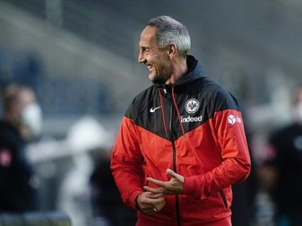 Adi Hütter ist zuversichtlich vor Duell mit Leverkusen Adi Hütter ist zuversichtlich vor Duell mit Leverkusen