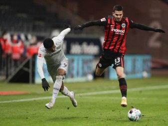 Zweitrunden-Nachholspiel: Bayer Leverkusen und Eintracht Frankfurt wissen, wie Pokal geht. Foto: Michael Probst/AP-Pool/dpa Zweitrunden-Nachholspiel: Bayer Leverkusen und Eintracht Frankfurt wissen, wie Pokal geht. Foto: Michael Probst/AP-Pool/dpa