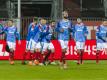 In der 2. Liga Aufstiegskandidat, gegen Bayern im Pokal Underdog: Holstein Kiel. Foto: Frank Molter/dpa