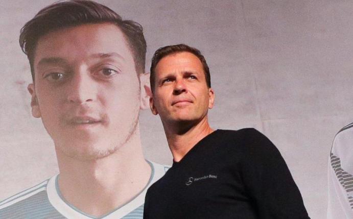 Hofft auf ein Gespräch mit Ex-Weltmeister Mesut Özil: DFB-Direktor Oliver Bierhoff. Foto: Christian Charisius/dpa