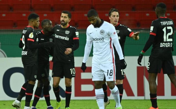 Für Bayer Leverkusen soll in dieser Saison möglichst ein Titel her. Foto: Ina Fassbender/AFP-Pool/dpa