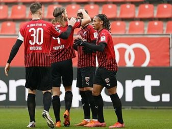 Ingolstadt gewinnt beim FSV Zwickau Ingolstadt gewinnt beim FSV Zwickau