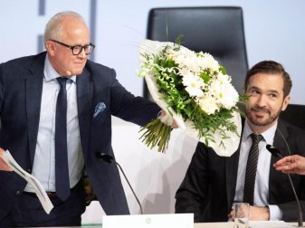 Mächtige Männer beim DFB: Präsident Fritz Keller (l) und Generalsekretär Friedrich Curtius. Foto: Boris Roessler/dpa