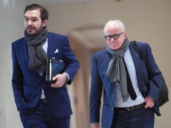 Zwischen DFB-Boss Fritz Keller (r) und Friedrich Curtius gibt es Unstimmigkeiten. Foto: Arne Dedert/dpa/POOL/dpa Zwischen DFB-Boss Fritz Keller (r) und Friedrich Curtius gibt es Unstimmigkeiten. Foto: Arne Dedert/dpa/POOL/dpa
