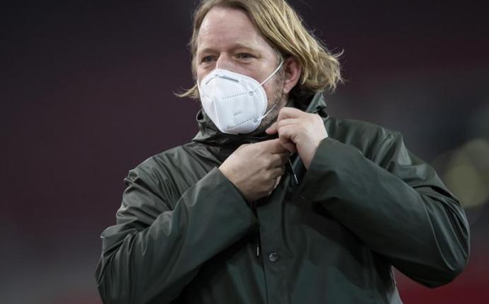 Hat seine Zukunft beim VfB offenbar nicht an die von Thomas Hitzlsperger geknüpft: Sportdirektor Sven Mislintat. Foto: Tom Weller/dpa