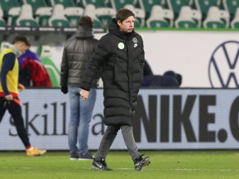 Glasner erwartet Leistungssteigerung seiner Mannschaft Glasner erwartet Leistungssteigerung seiner Mannschaft