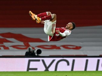 Aubameyang trifft doppelt - Arsenal schlägt Newcastle Aubameyang trifft doppelt - Arsenal schlägt Newcastle