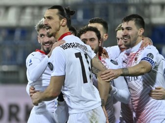 Ibrahimovic trifft bei Milans 2:0-Auswärtssieg doppelt