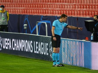 Felix Brych gestand einen Fehler ein Felix Brych gestand einen Fehler ein