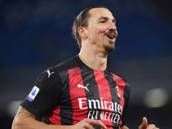 Ibrahimovic meldet sich mit Doppelpack zurück Ibrahimovic meldet sich mit Doppelpack zurück