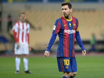 Messi nach Tätlichkeit für zwei Spiele gesperrt Messi nach Tätlichkeit für zwei Spiele gesperrt