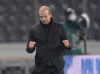 Durfte sich endlich wieder über drei Punkte freuen: Hoffenheim-Coach Sebastian Hoeneß. Foto: Soeren Stache/dpa-Zentralbild/dpa Durfte sich endlich wieder über drei Punkte freuen: Hoffenheim-Coach Sebastian Hoeneß. Foto: Soeren Stache/dpa-Zentralbild/dpa