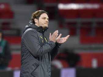 Vermisste bei seinem Team in Leverkusen die Mentalität: BVB-Coach Edin Terzic. Foto: Martin Meissner/Pool AP/dpa
