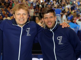 Youri Mulder (l.) lobt Rückkehrer Klaas-Jan Huntelaar