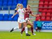 Paulina Krumbiegel (r.) bleibt in Hoffenheim