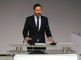 Wirbel um Wikipedia-Eintrag über Friedrich Curtius Wirbel um Wikipedia-Eintrag über Friedrich Curtius