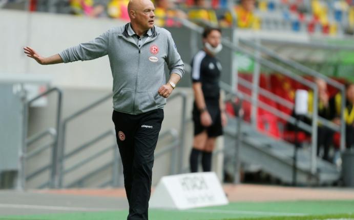 Uwe Rösler bleibt mit Düsseldorf zu Hause ungeschlagen
