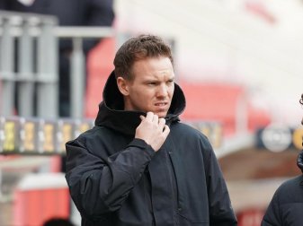 Reagiert gelassen auf spanische Medienberichte: Leipzig-Coach Julian Nagelsmann. Foto: Hasan Bratic/dpa