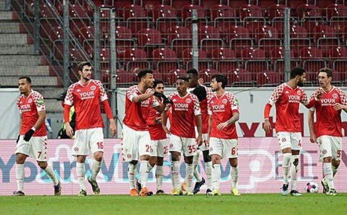 Mainz gelingt Überraschung gegen Leipzig