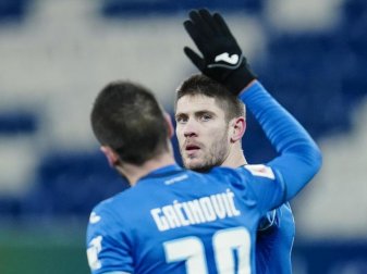 Andrej Kramaric (r) traf zwei Mal per Elfmeter und trug sich in die Bundesliga-Geschichtsbücher ein. Foto: Uwe Anspach/dpa Andrej Kramaric (r) traf zwei Mal per Elfmeter und trug sich in die Bundesliga-Geschichtsbücher ein. Foto: Uwe Anspach/dpa