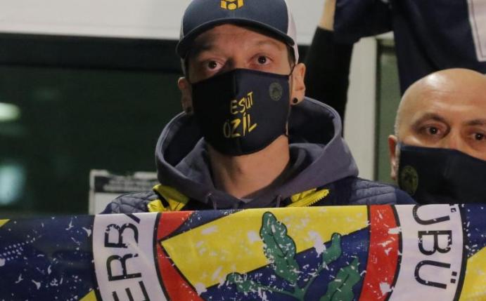 Wechselte von London nach Istanbul: Mesut Özil. Foto: Uncredited/AP/dpa