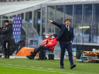Conte mit Strafe von 20.000 Euro belegt Conte mit Strafe von 20.000 Euro belegt