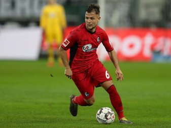 Freiburg gibt Amir Abrashi nach Basel ab Freiburg gibt Amir Abrashi nach Basel ab