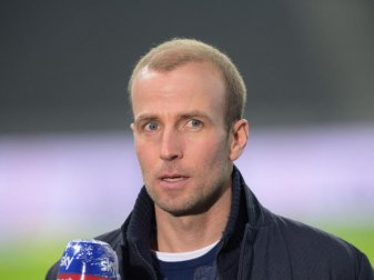 Soll eigentlich mit der TSG 1899 Hoffenheim am 18. Februar in Norwegen gegen Molde FK antreten: Trainer Sebastian Hoeneß. Foto: Soeren Stache/dpa-Zentralbild/dpa Soll eigentlich mit der TSG 1899 Hoffenheim am 18. Februar in Norwegen gegen Molde FK antreten: Trainer Sebastian Hoeneß. Foto: Soeren Stache/dpa-Zentralbild/dpa