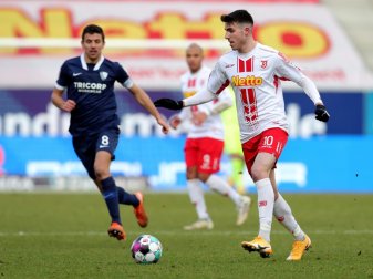 Caliskaner (r) schoß in der Verlängerung den Ausgleich