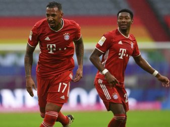 Boateng (l.) traf gegen Hoffenheim zur Führung Boateng (l.) traf gegen Hoffenheim zur Führung