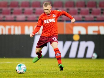 Max Meyer spielt jetzt für den 1. FC Köln in der Bundesliga. Foto: Rolf Vennenbernd/dpa Max Meyer spielt jetzt für den 1. FC Köln in der Bundesliga. Foto: Rolf Vennenbernd/dpa
