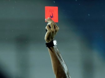 Kurioser Platzverweis in Brasiliens dritter Liga Kurioser Platzverweis in Brasiliens dritter Liga