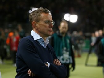 Rangnick sieht Entwicklung ganzer Generation in Gefahr Rangnick sieht Entwicklung ganzer Generation in Gefahr
