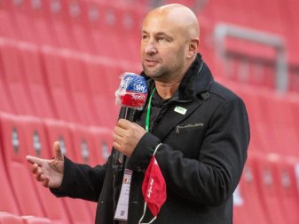 Kann sich eine Bundesliga auch ohne den FC Bayern vorstellen: FCA-Präsident Klaus Hofmann. Foto: Stefan Puchner/dpa-Pool/dpa Kann sich eine Bundesliga auch ohne den FC Bayern vorstellen: FCA-Präsident Klaus Hofmann. Foto: Stefan Puchner/dpa-Pool/dpa