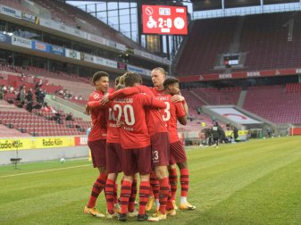 Elvis Rexhbecaj trifft doppelt beim Erfolg der Kölner Elvis Rexhbecaj trifft doppelt beim Erfolg der Kölner