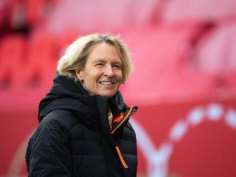 Klare Ansage von Bundestrainerin Martina Voss-Tecklenburg: «Wir gehen auf den Platz, um die Spiele zu gewinnen.». Foto: Matthias Balk/dpa