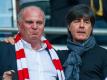 Als TV-Experte wird Uli Hoeneß (l) wieder öfter auf Bundestrainer Joachim Löw treffen. Foto: Marc Müller/dpa