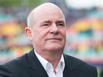Siegfried Dietrich, Vorsitzender des DFB-Ausschusses Frauen-Bundesligen. Foto: picture alliance / dpa Siegfried Dietrich, Vorsitzender des DFB-Ausschusses Frauen-Bundesligen. Foto: picture alliance / dpa
