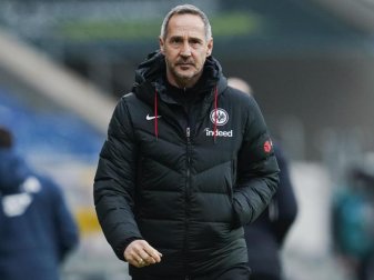 Trainer Adi Hütter ist mit seinem Team auf Erfolgskurs. Foto: Uwe Anspach/dpa Trainer Adi Hütter ist mit seinem Team auf Erfolgskurs. Foto: Uwe Anspach/dpa