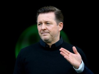 Christian Titz unterschreibt bis 2022 in Magdeburg Christian Titz unterschreibt bis 2022 in Magdeburg
