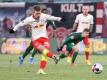 Dani Olmo sorgte beim Leipziger Sieg gegen Augsburg vom Elfmeterpunkt für die RB-Führung. Foto: Jan Woitas/dpa-Zentralbild/dpa
