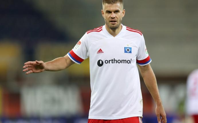 Keine Tore für Terodde und den HSV gegen Fürth