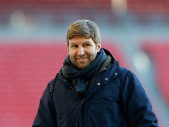 Der Aufsichtsrat steht hinter Thomas Hitzlsperger Der Aufsichtsrat steht hinter Thomas Hitzlsperger