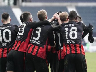 Mannschaft der Stunde: Eintracht Frankfurt will auch gegen die Bayern Grund zum Jubel haben. Foto: Thomas Frey/dpa Mannschaft der Stunde: Eintracht Frankfurt will auch gegen die Bayern Grund zum Jubel haben. Foto: Thomas Frey/dpa