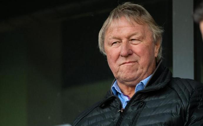 Horst Hrubesch, Nachwuchsdirektor beim Zweitligisten Hamburger SV. Foto: Sebastian Gollnow/dpa