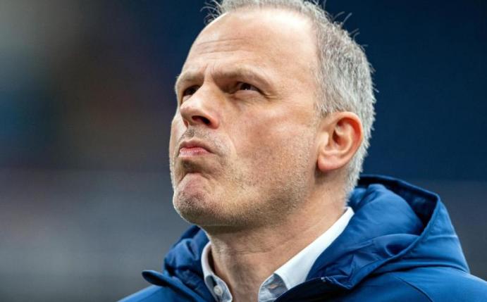 Schalkes Sportvorstand Jochen Schneider wird den Club im Sommer verlassen. Foto: Guido Kirchner/dpa