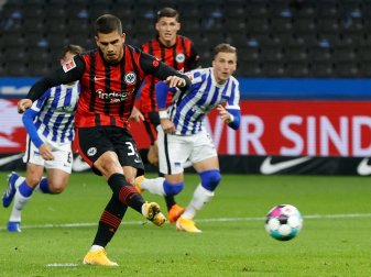 Silvas Einsatz gegen Bayern München ist fraglich Silvas Einsatz gegen Bayern München ist fraglich